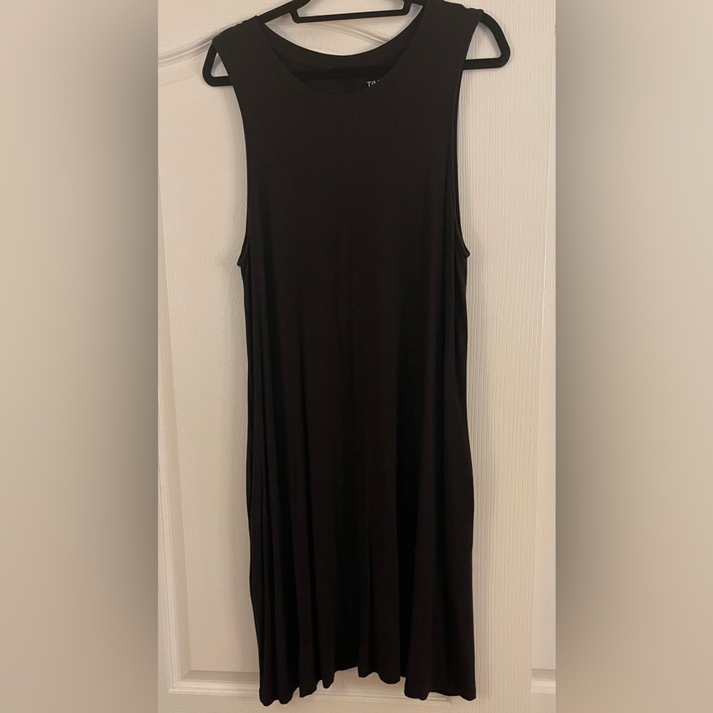 Time and Tru black, sleeveless, midi dress.